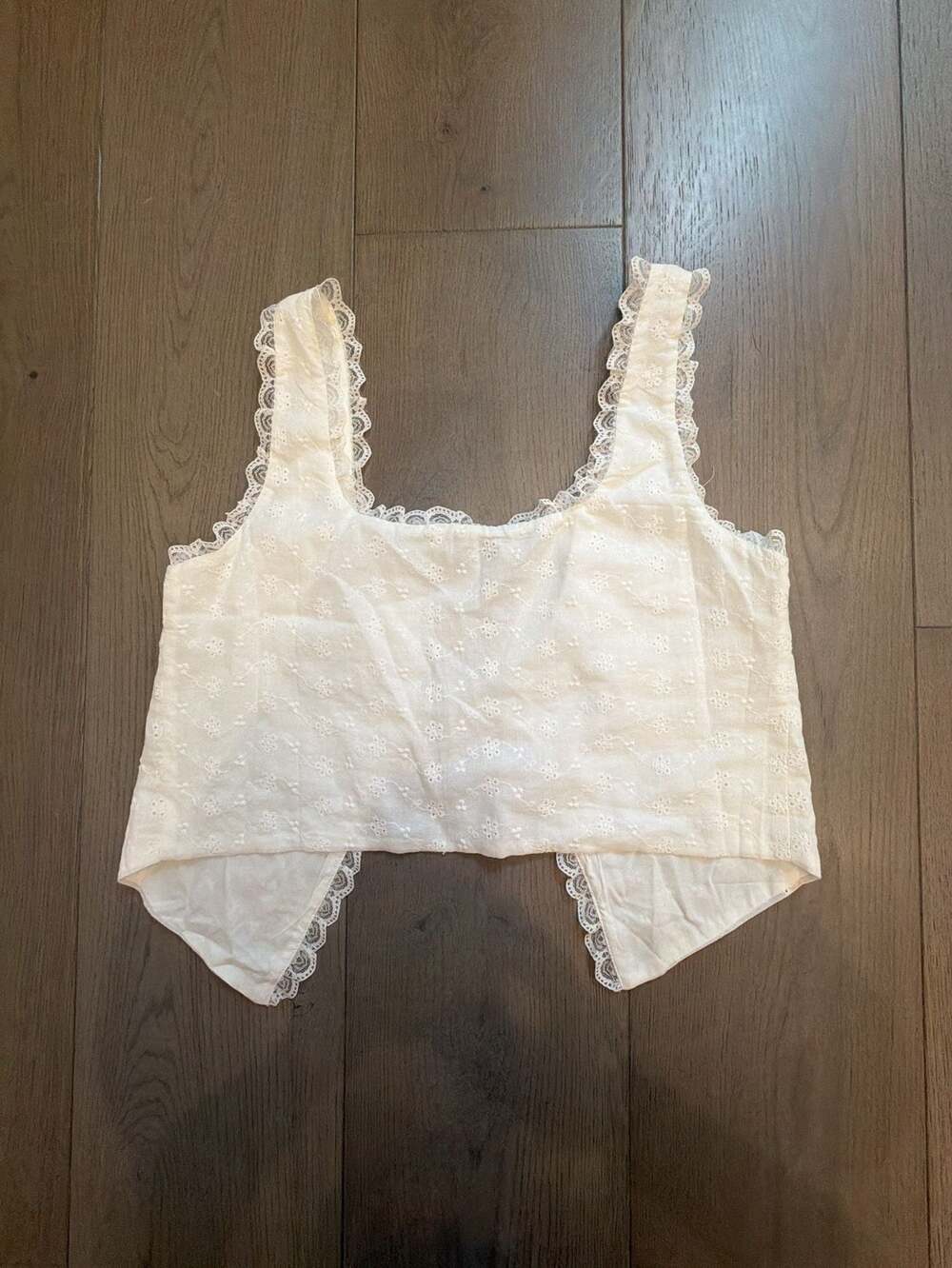Princess Polly White Lace Trim Tie Front Crop Top Size US 8 - Picture 2 of 3